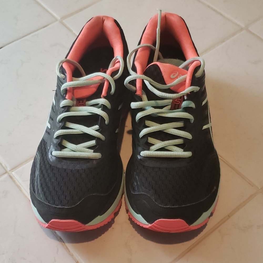 Asics - Picture 2 of 4
